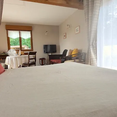 L'herbe Aux Vaches Saint-Pierre-Azif