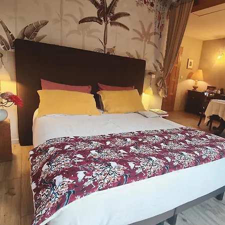 Bed & Breakfast L'herbe Aux Vaches 3*