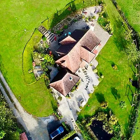 L'herbe Aux Vaches Bed & Breakfast Saint-Pierre-Azif