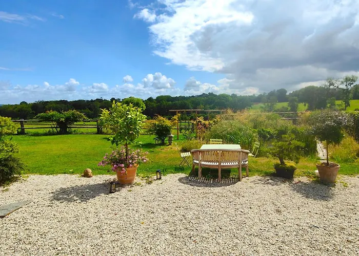 L'herbe Aux Vaches 3* Saint-Pierre-Azif