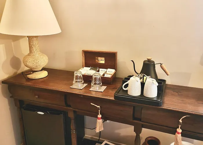 L'herbe Aux Vaches Couette-café 3*