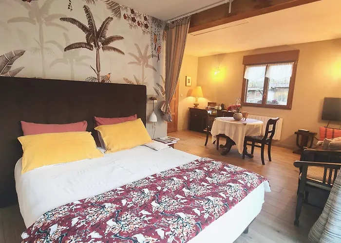 L'herbe Aux Vaches 3*